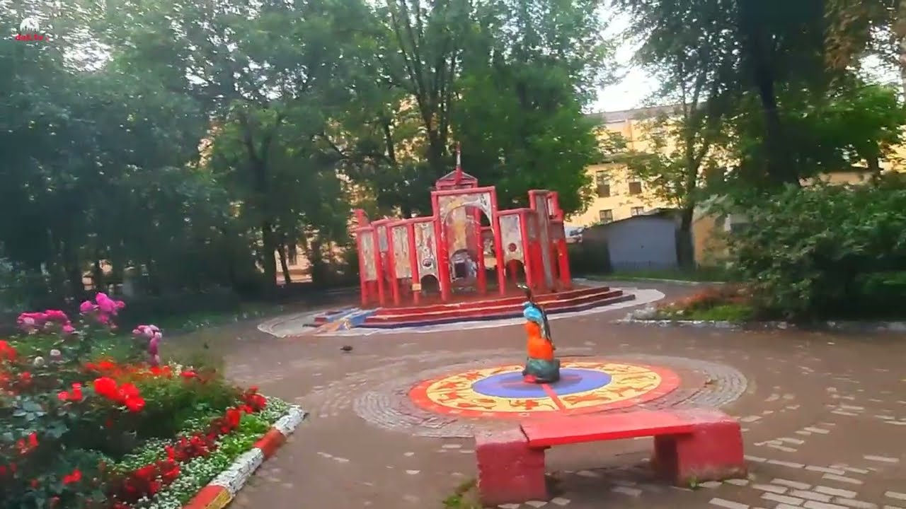 Дворы Питера. Набережная Фонтанки, 4. Мозаичный дворик. Санкт-Петербург. 05.09.25.