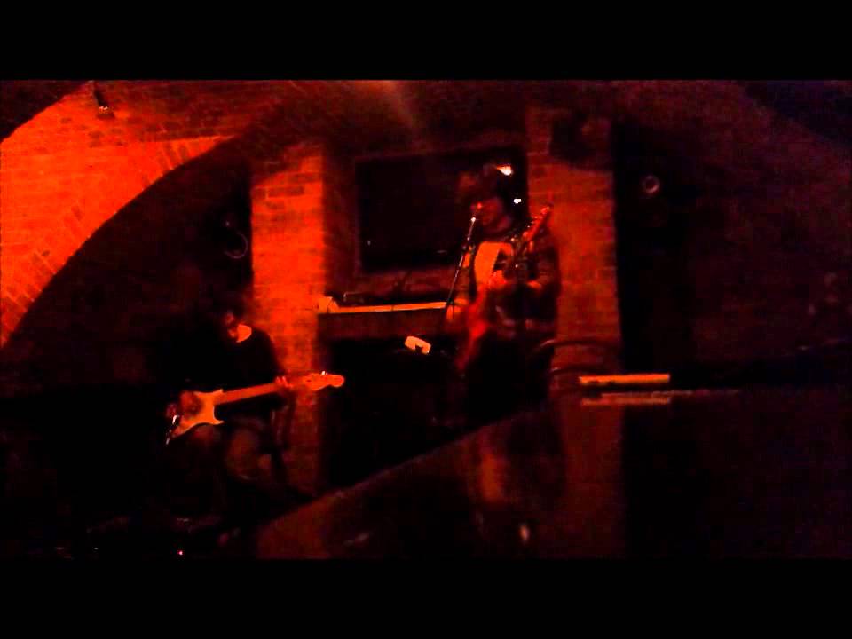 Ghost Town - Get Me Out Of This Mess (Live at Houschka)