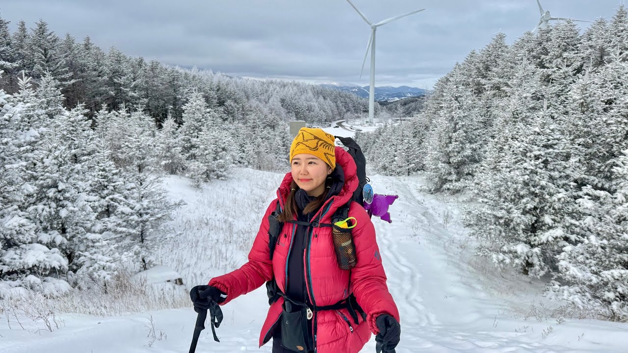 [Backpacking] 강원 강릉 능경봉 백패킹 | 하얀 눈꽃으로 뒤덮힌 백두대간에서 하룻밤🏕 | 대관령 코스 | 우니 새우 연어 어묵탕 먹방 | 사마야 2.5