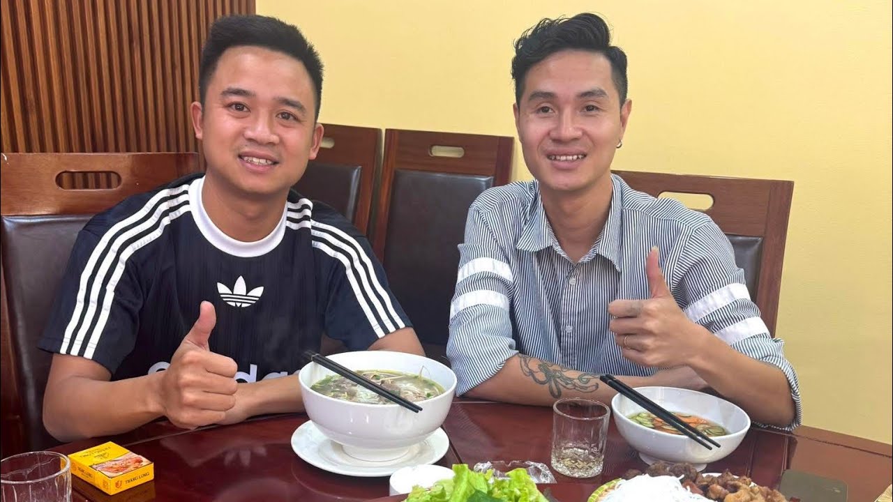 TIẾN TUTI BÁO TIN KHẨN CÔNG GIÁP PHẢI QUAY VỀ BẢN GẤP GIẢI QUYẾT CÔNG VIỆC KHÔNG THỂ Ở LẠI CHƠI LÂU