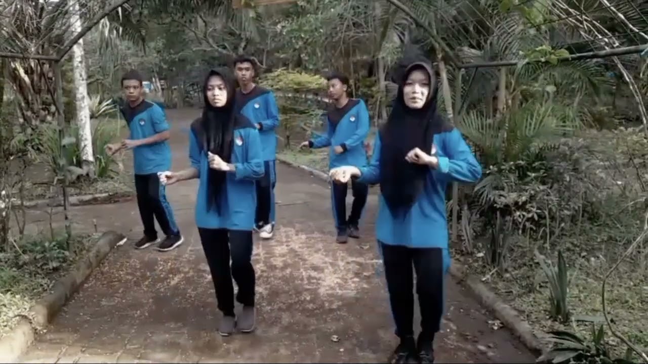 UJIAN PRAKTEK PJOK {SENAM IRAMA} SMP DARMA WANITA 02 WAJAK 