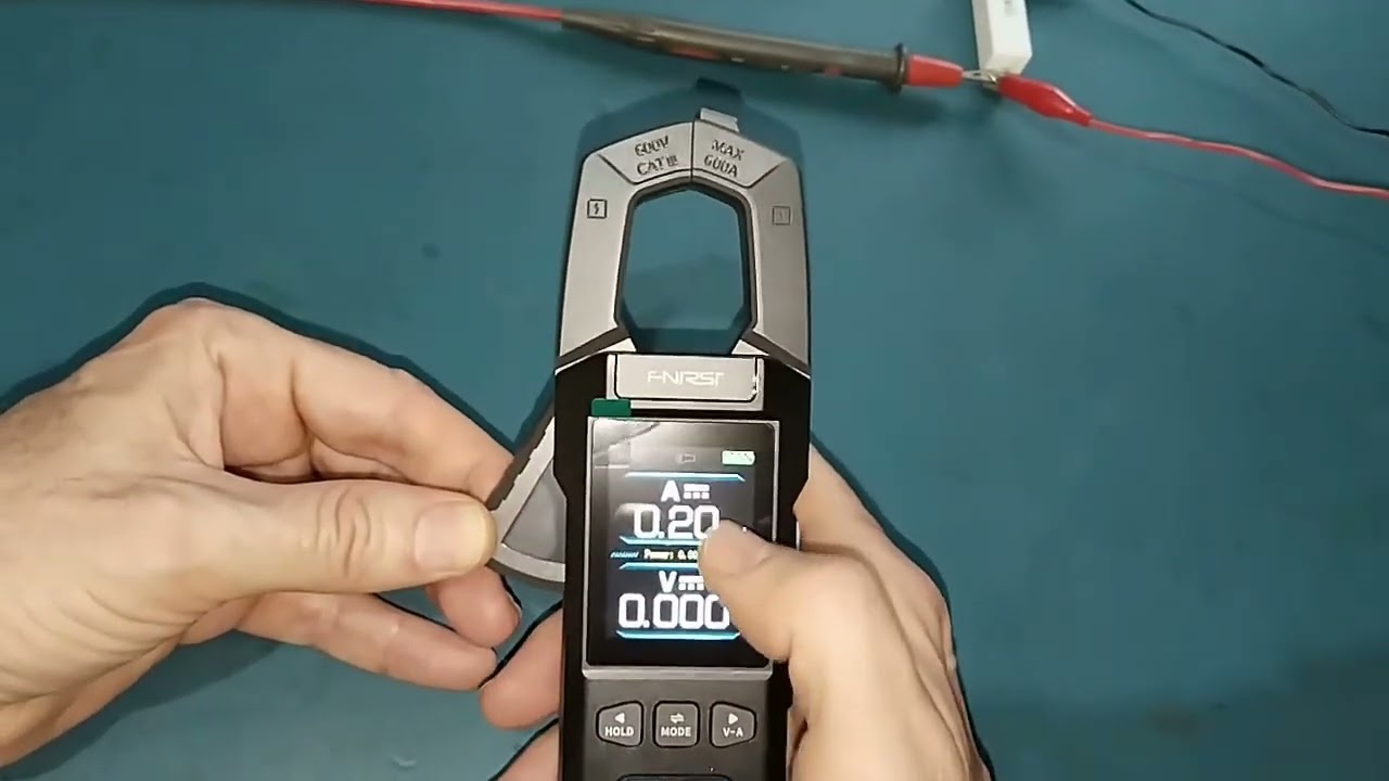 FNIRSI DMC-100 Clamp Meter Multimeter Demo