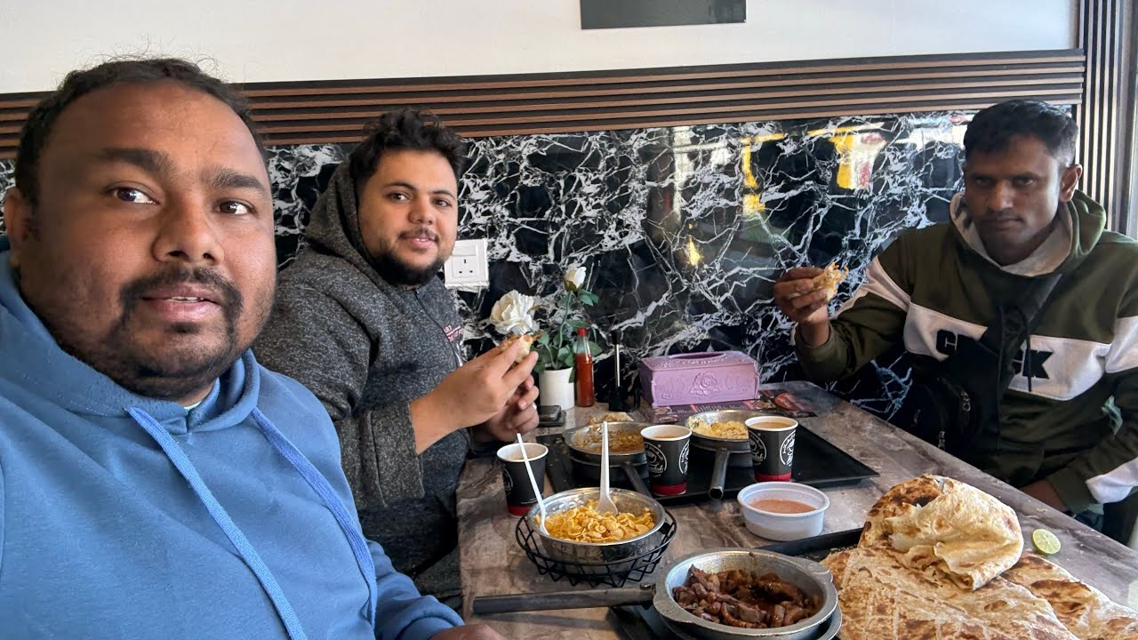 সৌদি আরবে আরবি রেস্তোরায় খানা একবার খাইলে বারবার খাইতে ইচ্ছে করবে/Arabian food 