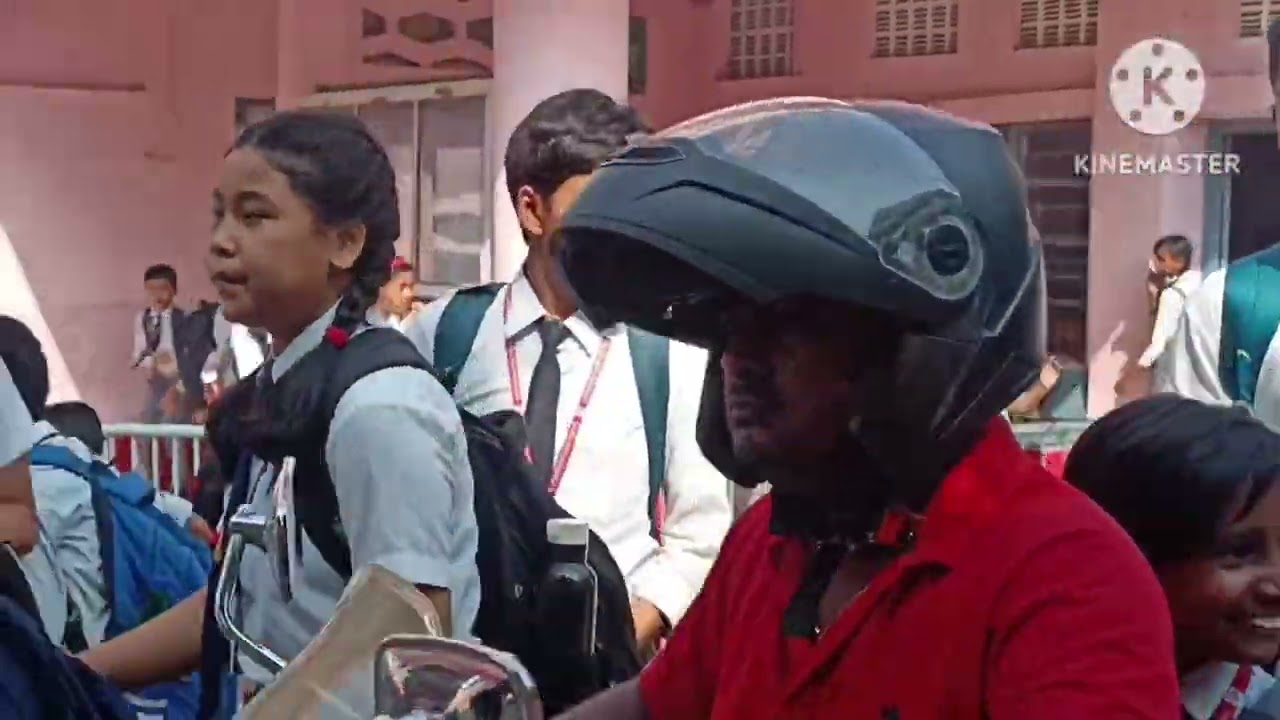 My own lovely Jyoti Niwas High school student go to home.By by bay see u again.