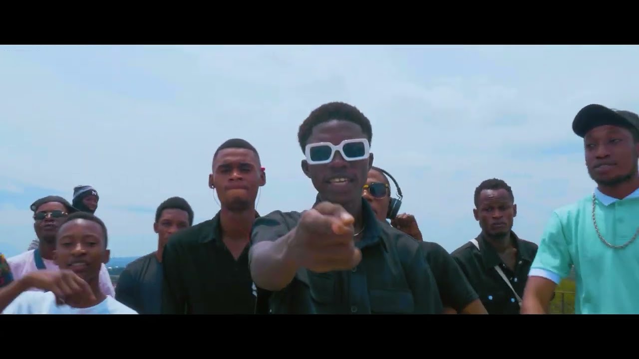 MID du 7 - Balafre feat Meghi (Clip officiel) #mboutmanmusic #musiquecongolaise #rapfrancais #rap