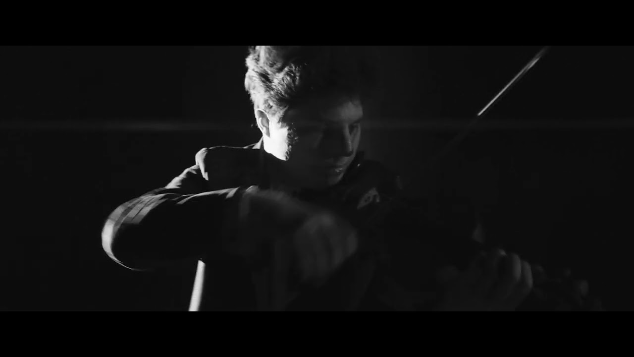 Augustin Hadelich plays Bach Largo from Sonata no. 3