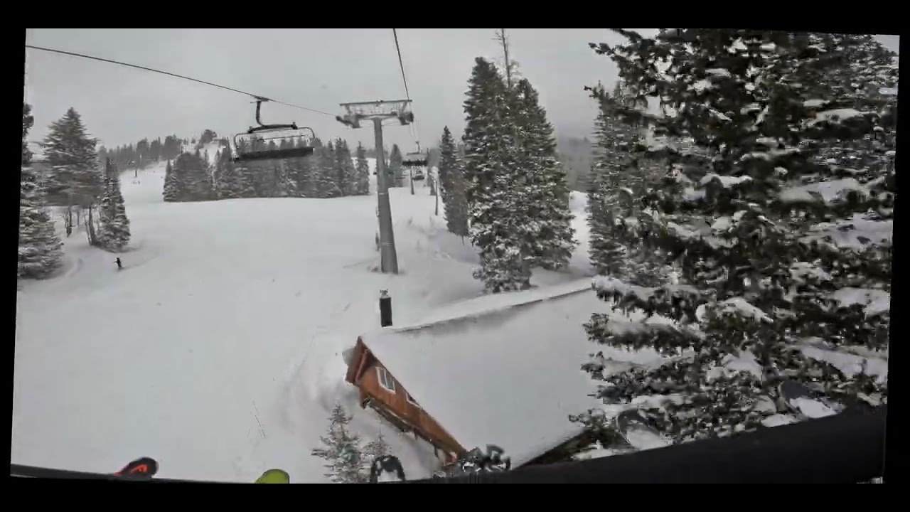 Crest Express lift at Brighton, 6 April 2024