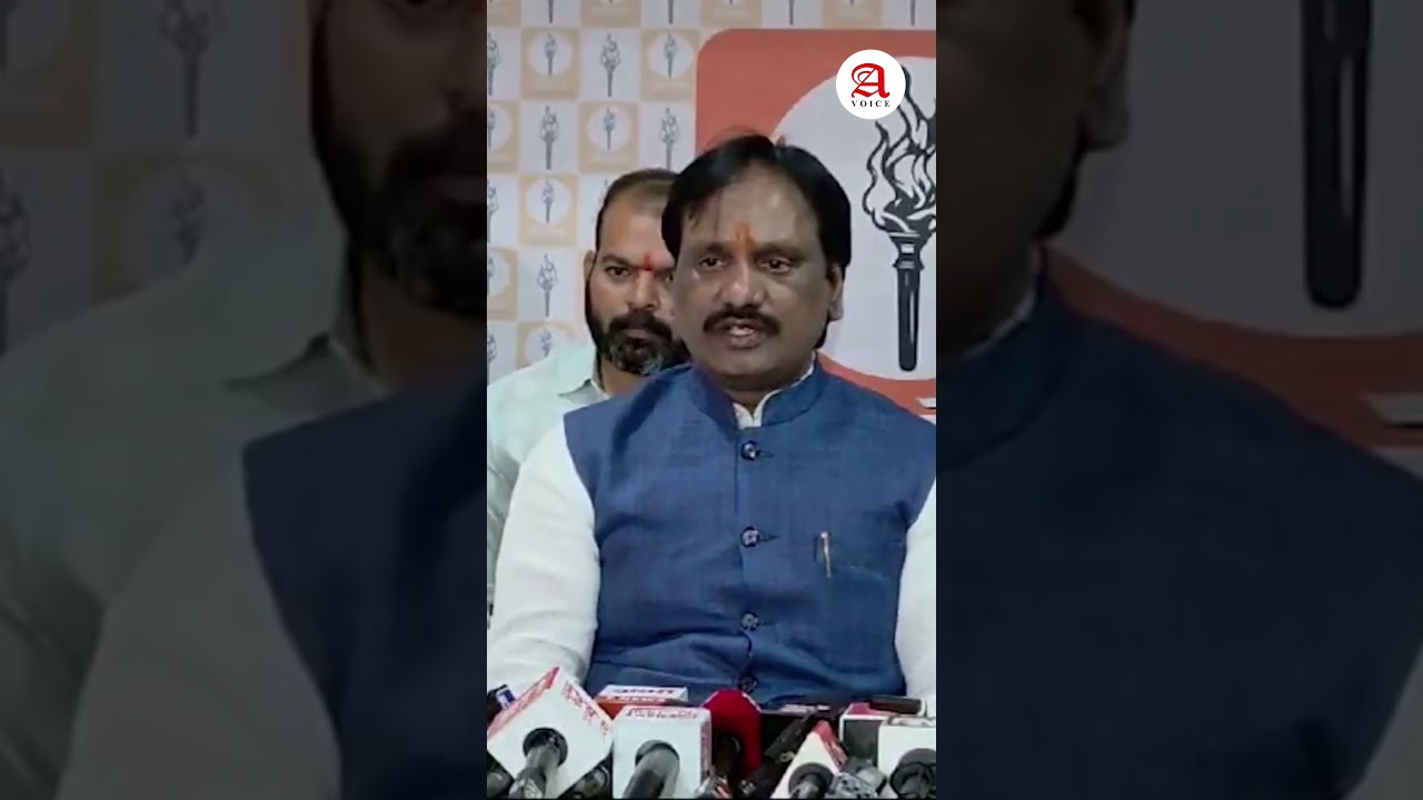 Shiv Sena (UBT) Demands Dhananjay Munde&rsquo;s Resignation on Ethical Grounds