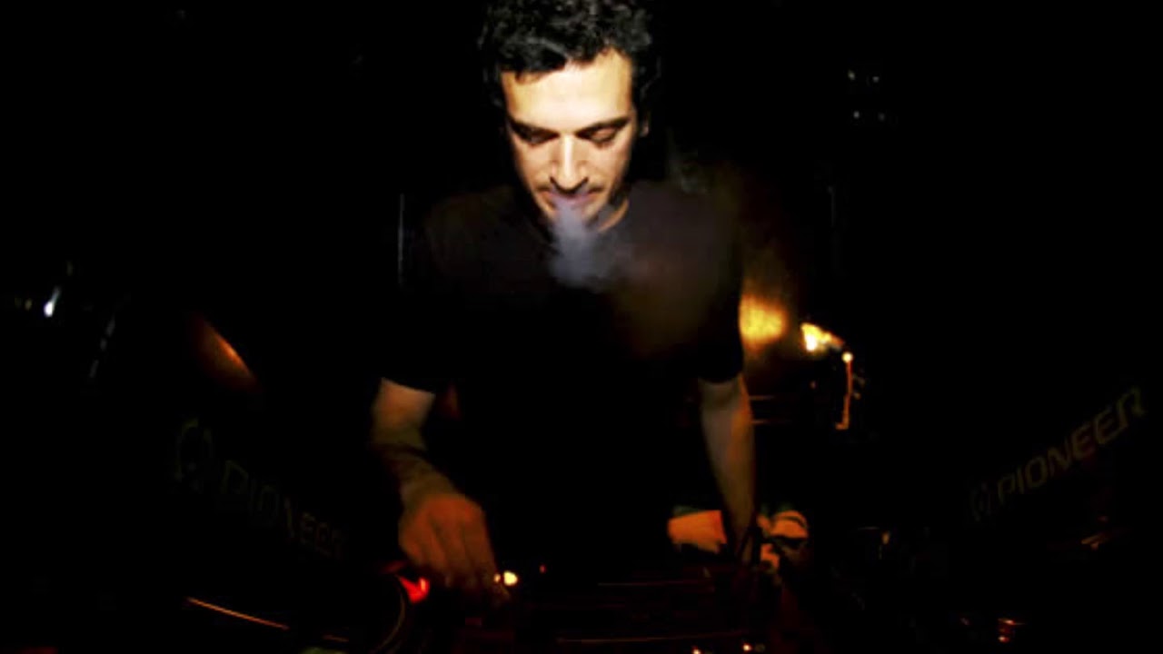 DJ Gregory NJoy-Radio 15.10.2004