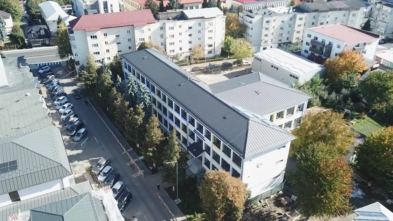 Școlar la Cuza: o zi din viața mea 