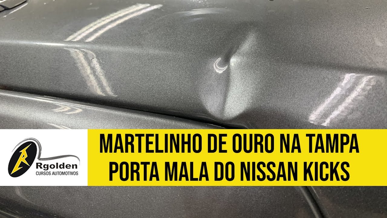 Martelinho de ouro na Tampa porta mala do Nissan Kicks