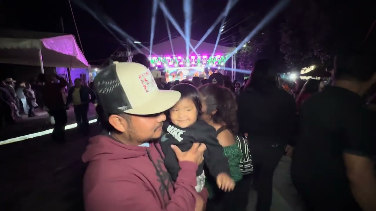 Baile en en la esplanada ultimo dia de fiesta 25 de Enero Del 2026 en Honor Al Dulce Nombre!  