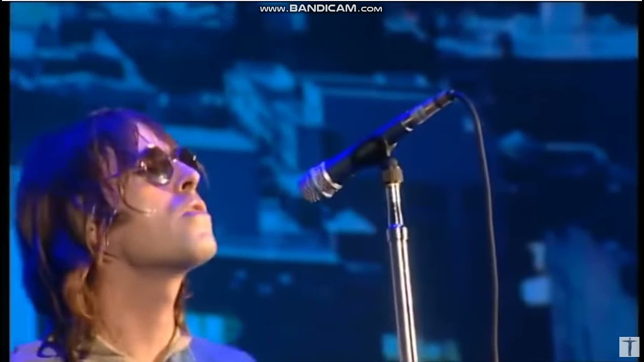 Oasis - Wonderwall live 2000