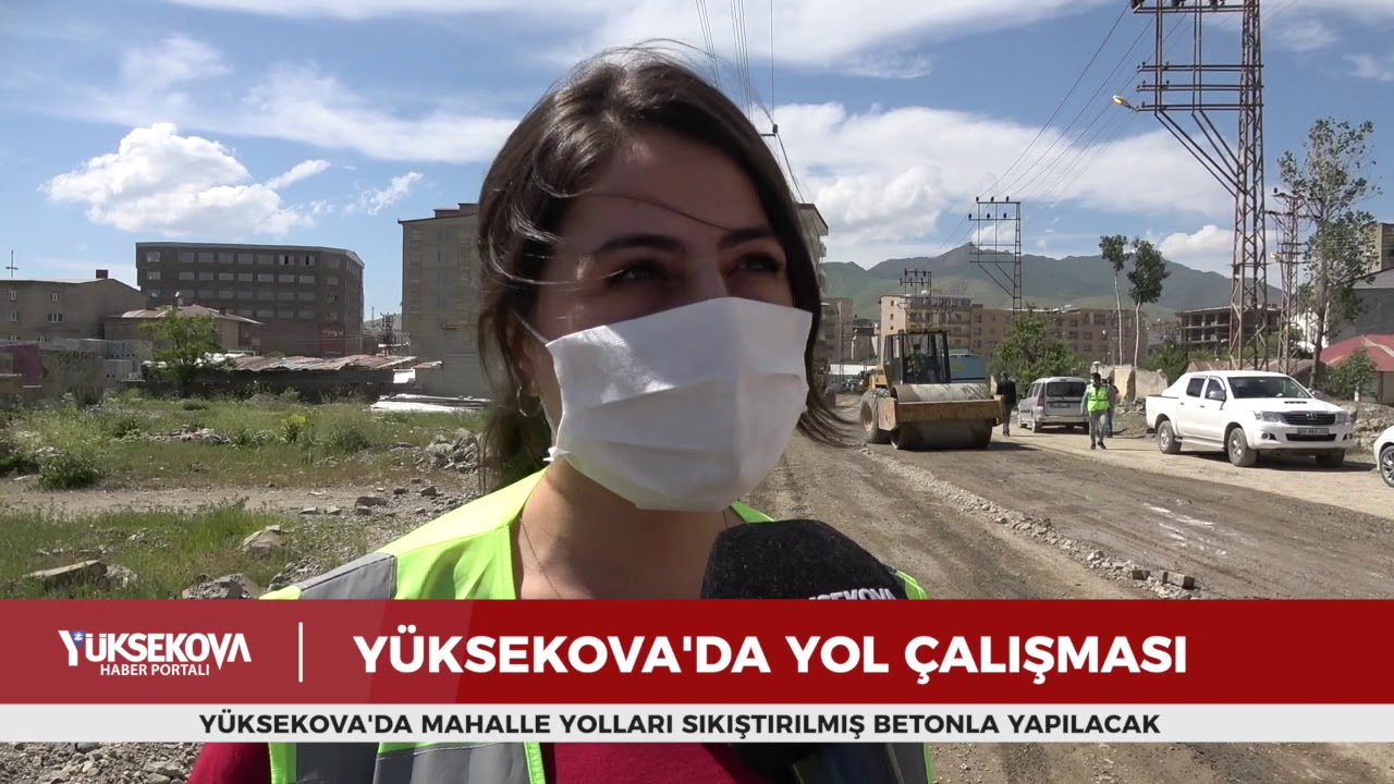 Yüksekova'daki mahalle yolarına sıkıştırılmış beton