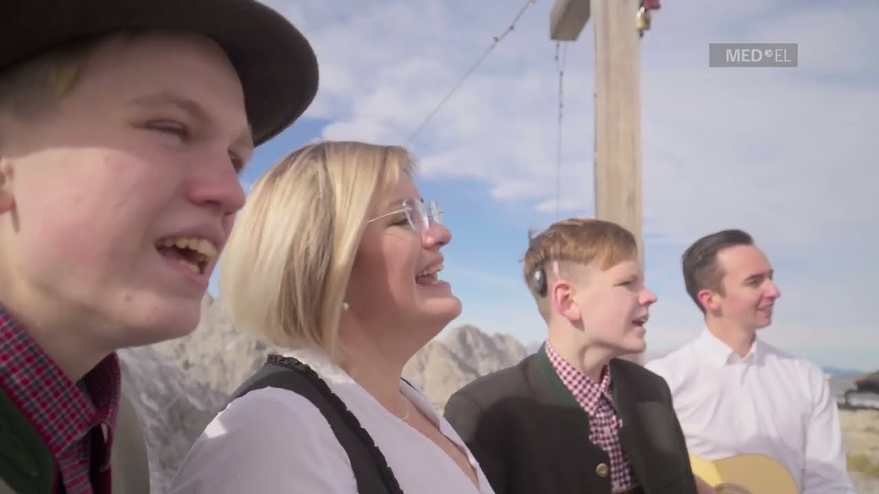 Tirol isch lei oans - Innsbruck, &Ouml;sterreich. Performed by a MED-EL Cochlear Implant System user.
