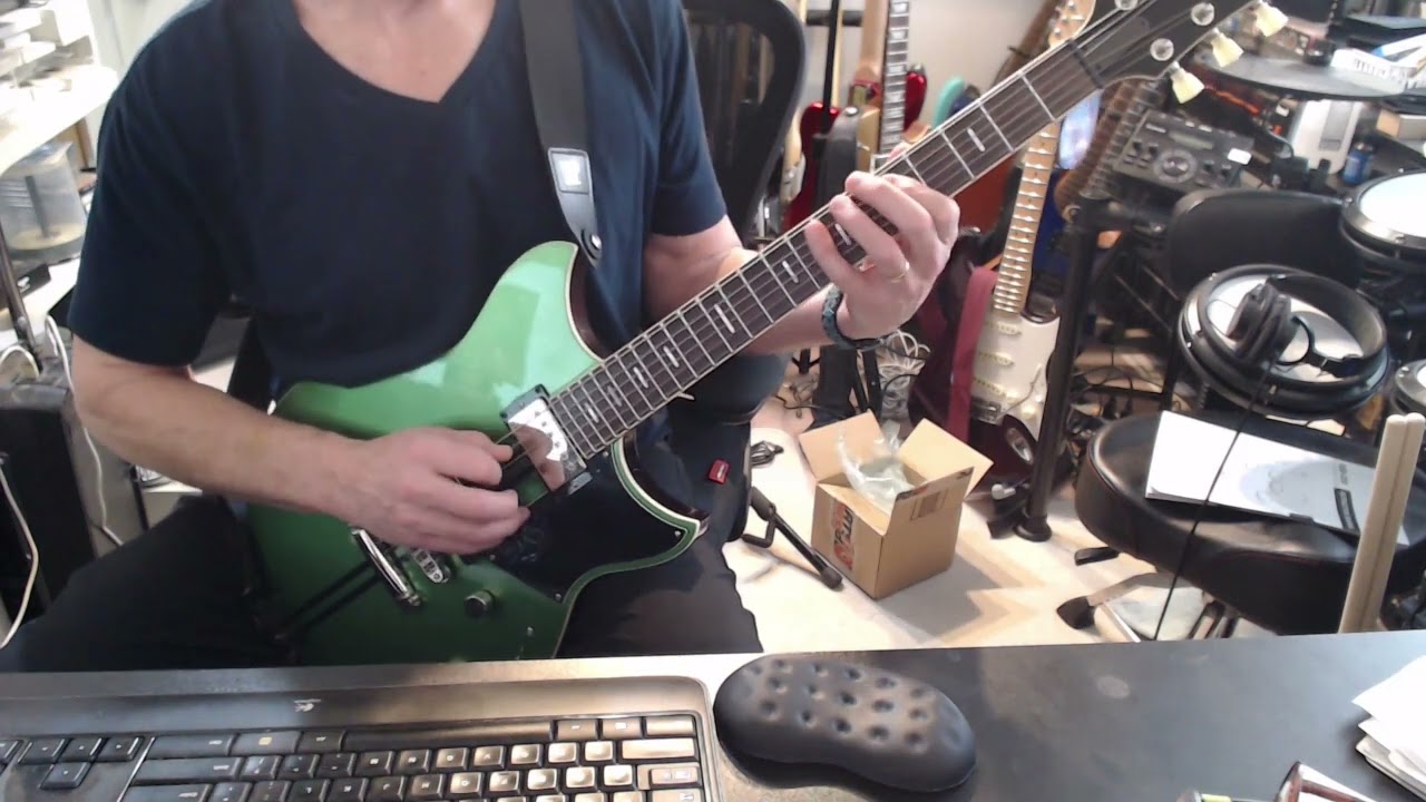YAMAHA REVSTAR