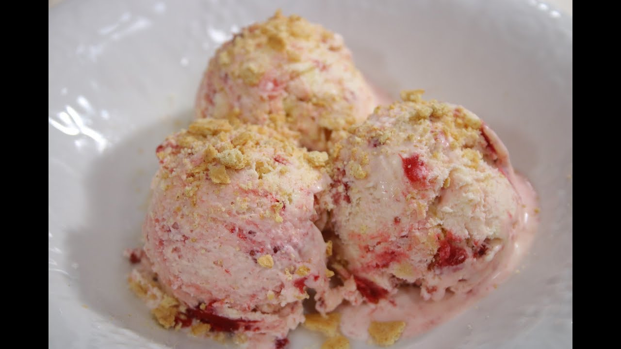 Strawberry Cheesecake Ice cream