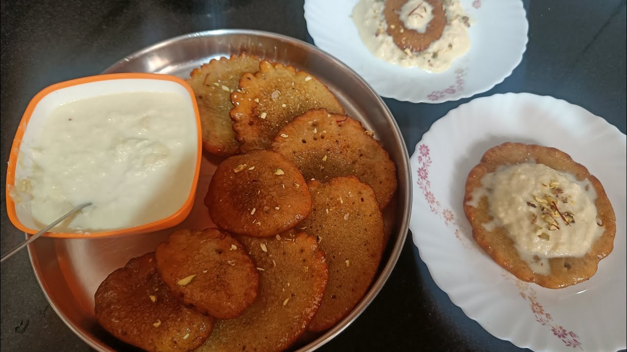 होली स्पेशल बिहारी मालपुआ साथ में हलवाई स्टाइल खुरचन रबड़ी। एकदम स्वादिष्ट रसभरे मालपूए। 