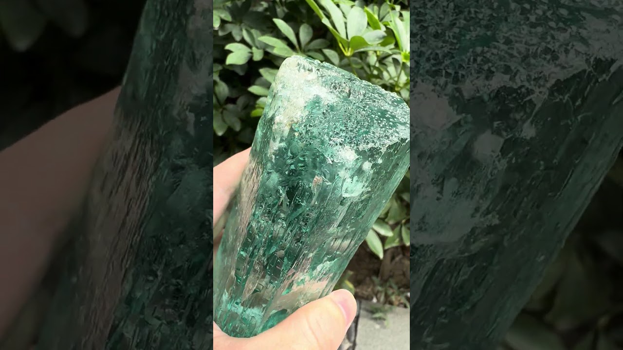 Beryl var. Aquamarine - Brazil | Fine Art Minerals | Fine | Mineral | Specimen |