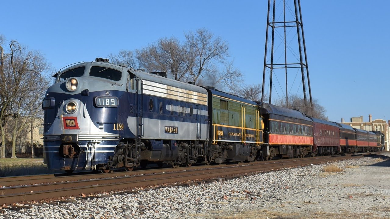 NS Santa Train in Decatur, IL - 12/16/17