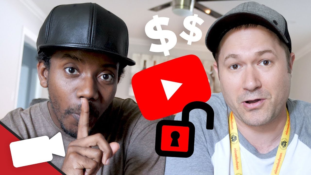 The Right (& Wrong) Way To Grow Your Revenue on YouTube [with Roberto Blake]