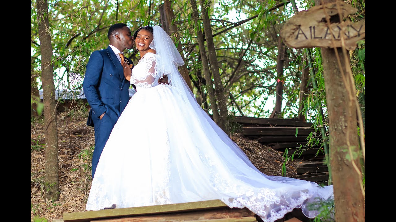 Ann + Eric {A.I.C. Ziwani}