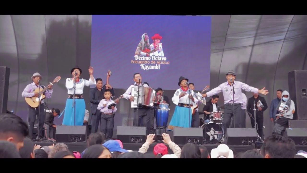 Has andado conversando, en vivo desde el parque central de Cayambe