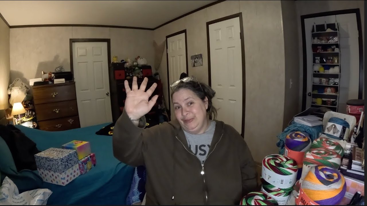 Unboxing Crochet Society and Hobbii Orders!! #Crochetsociety #hobbii