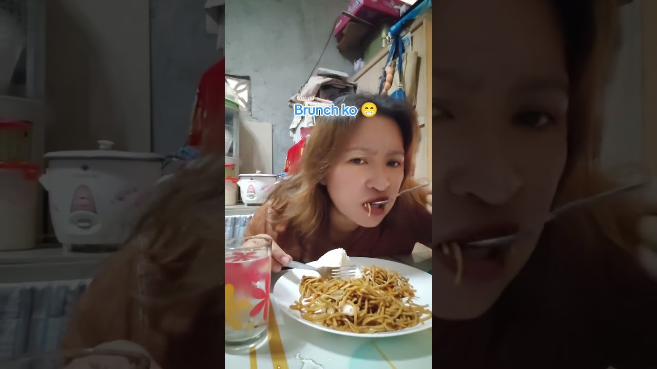Blog04: Eating Pancit Canton.. 😋Lunch ko 