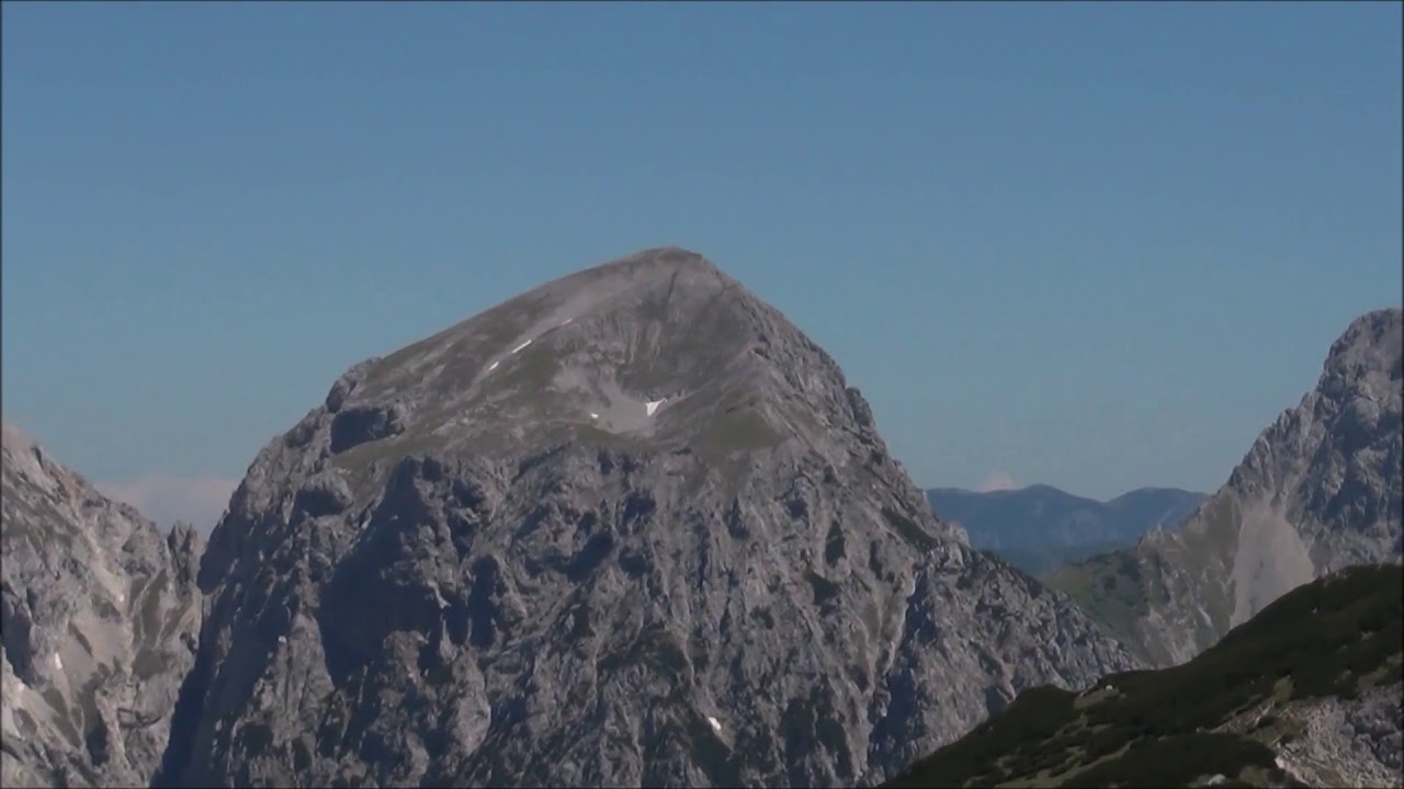 Brana (2253 m) Kamni&scaron;ko - Savinjske Alpe z vrha Veliki Zvoh (Krvavec)