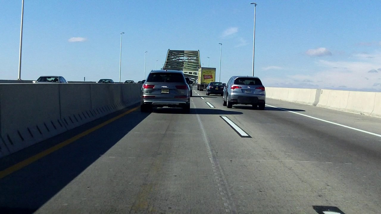 New Jersey Turnpike (Exits 14A, 14, 15W) westbound/northbound