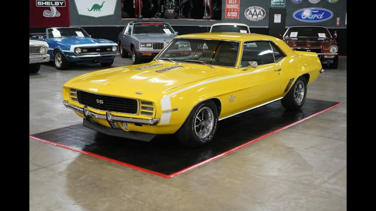 1969 CHEVROLET CAMARO RS/SS STYLE