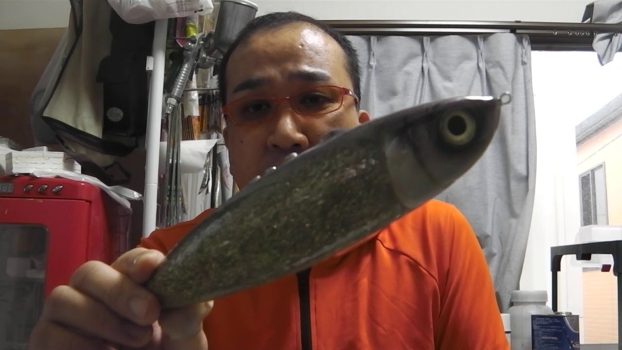 「広島の発泡ハンドメイドルアーｈｏｔＨａｎｄ」の「発泡ウレタン」の簡単な説明。