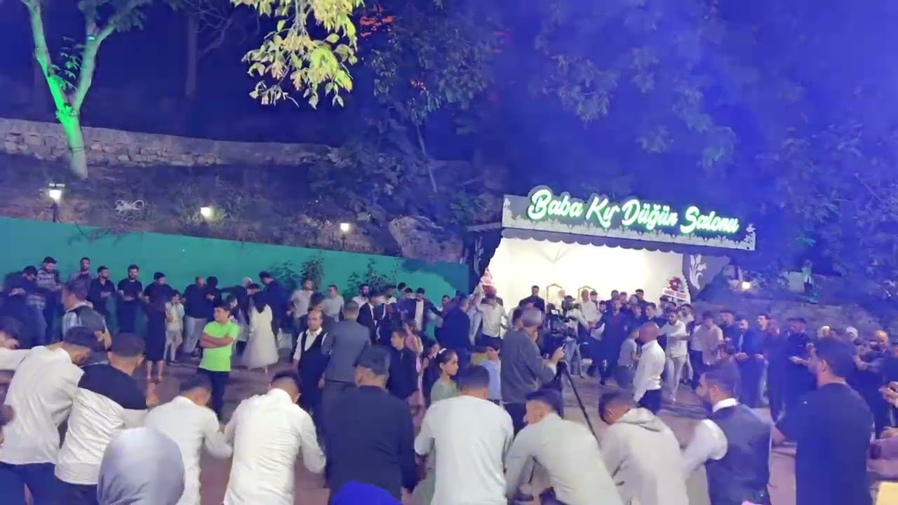 Miran alan Erzurum Hınıs arı ailesinin düğünü Çepki 2022