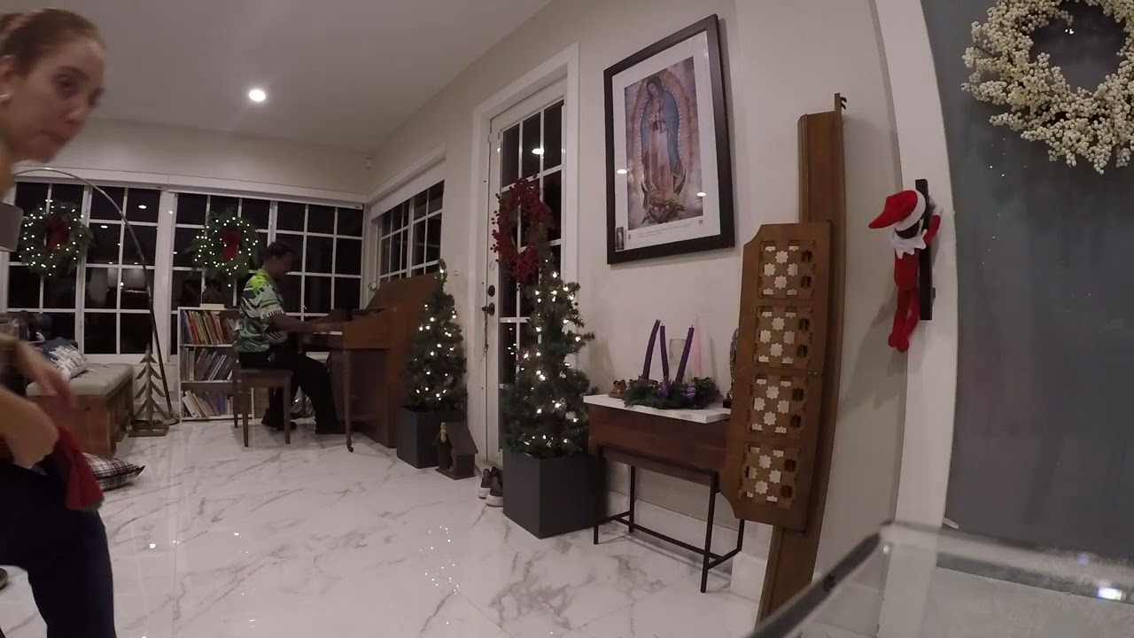 Kris Nicholson Private Christmas Performance For Family In Miami Video 2