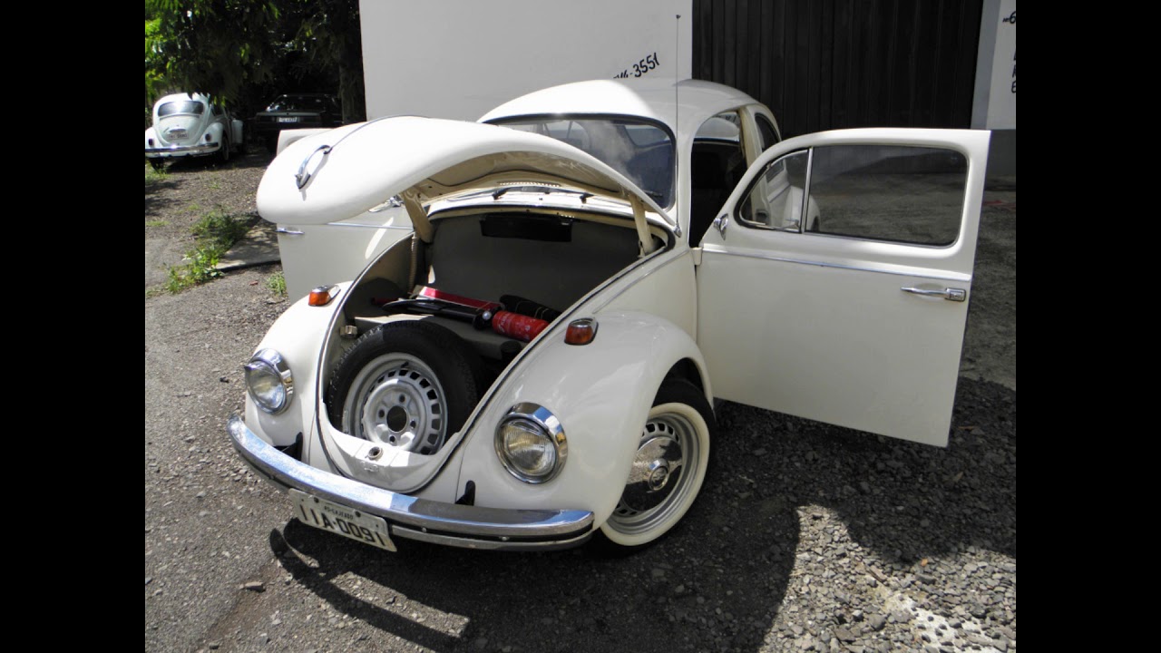 VW Fusca 1300 branco 1975