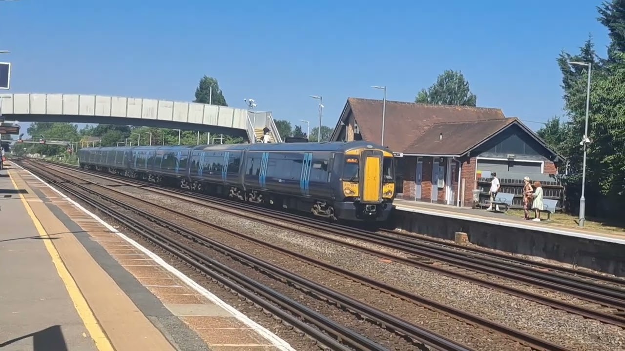 Trains at Headcorn Station | Kent | Saturday 12th July 2025