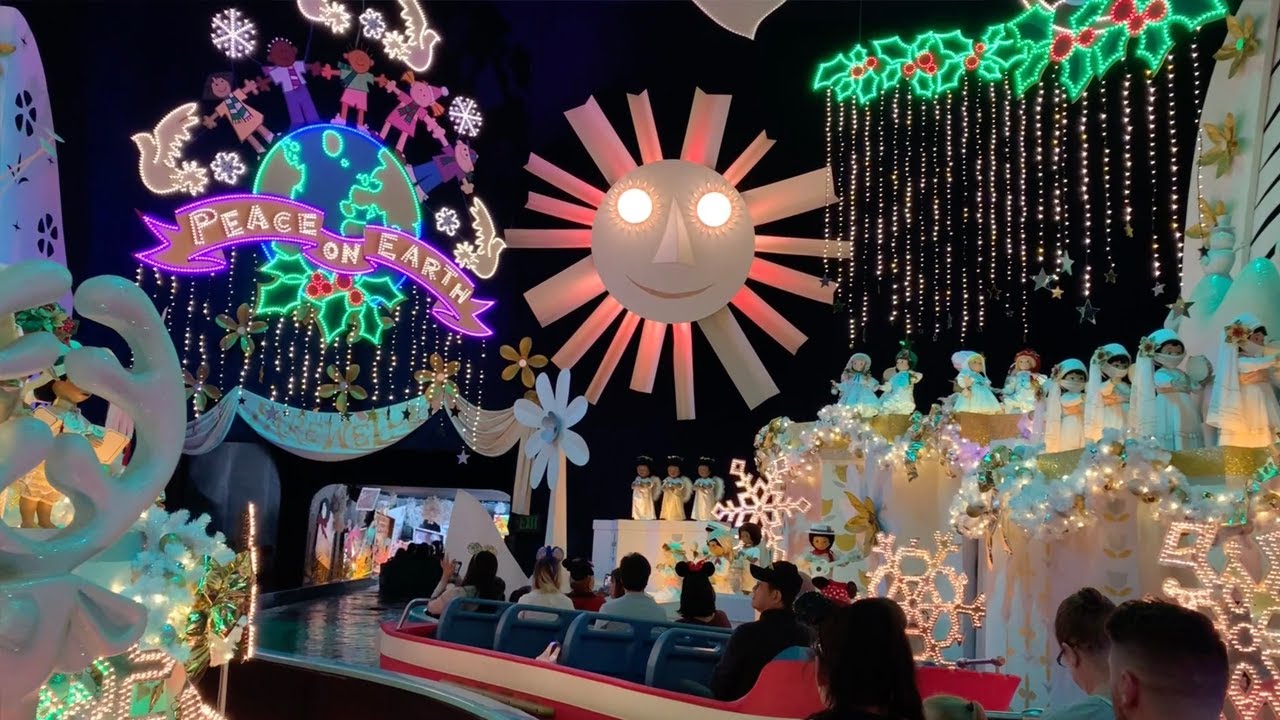 It's a Small World Holiday Edition Full Ride | Disneyland