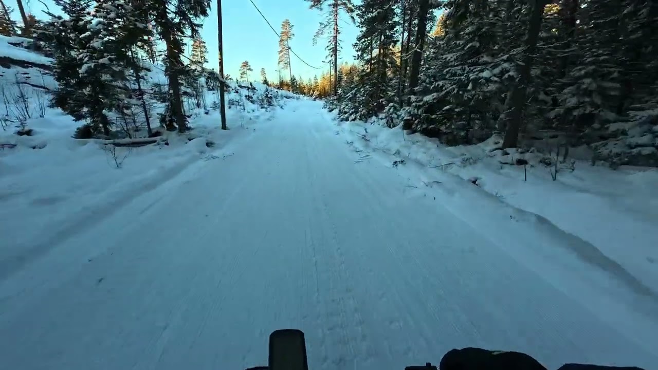 Lysløypa tilbake fra Spikkestad mot Lyfjellveien ☀️🥶😎🚴‍♂️