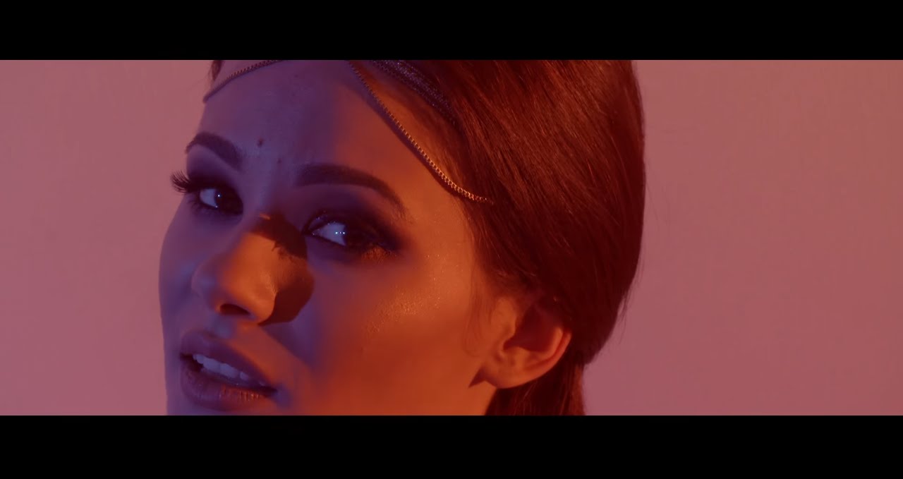Natalia Szroeder - Lustra [Official Music Video]