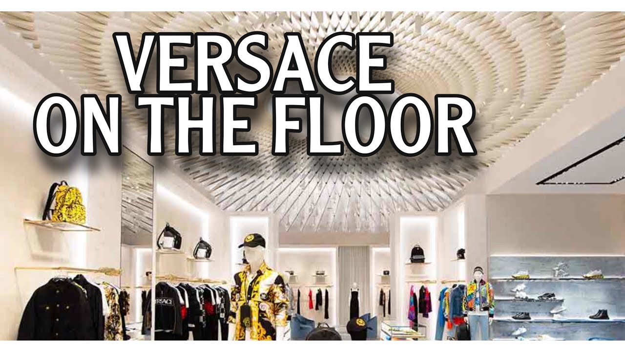 VERSACE 2021 COLLECTION @The Dubai Mall