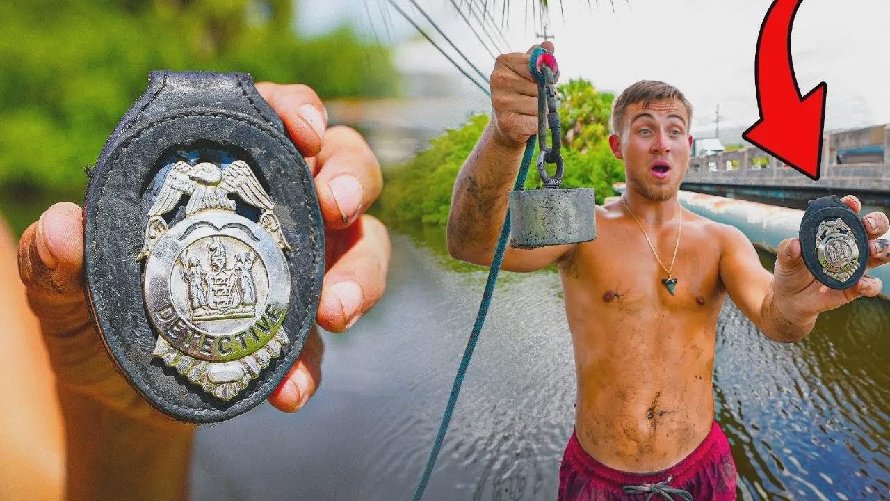 ¡Encontramos una placa de policía mientras sacábamos cosas del agua con imán!