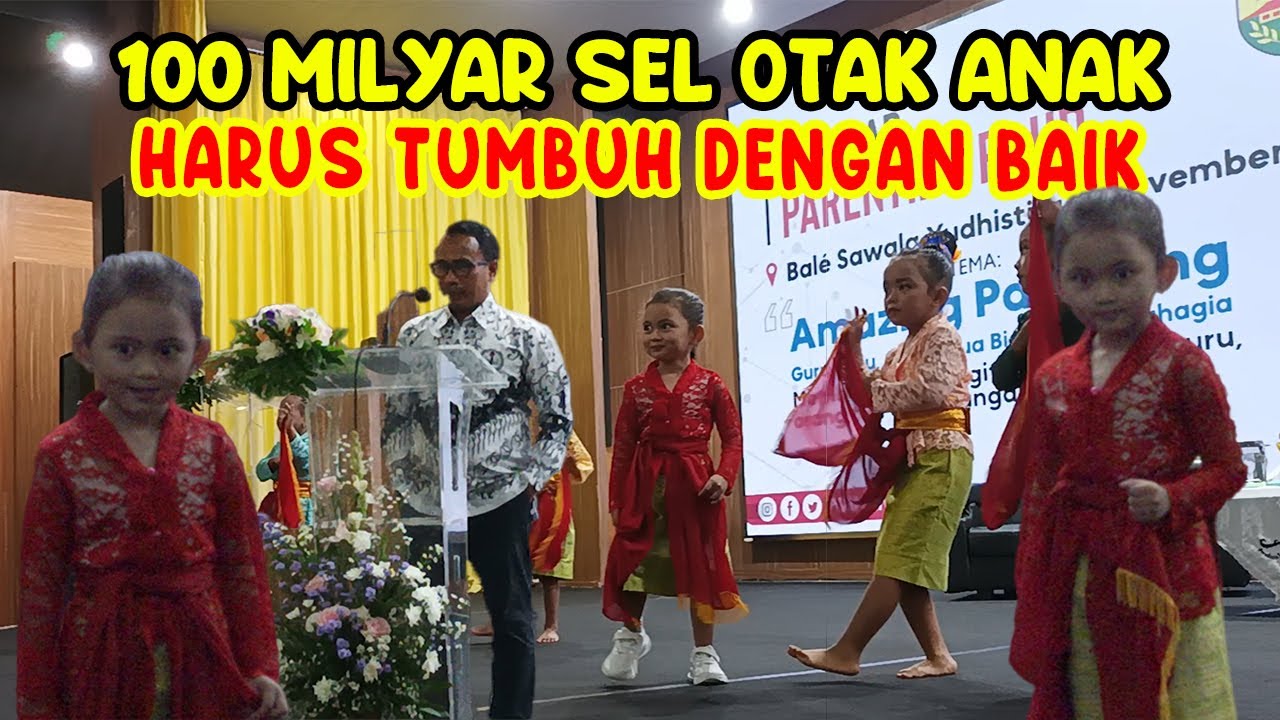 Nyi Hyang Sukma Ayu Menari Bahagia di Acara Parenting