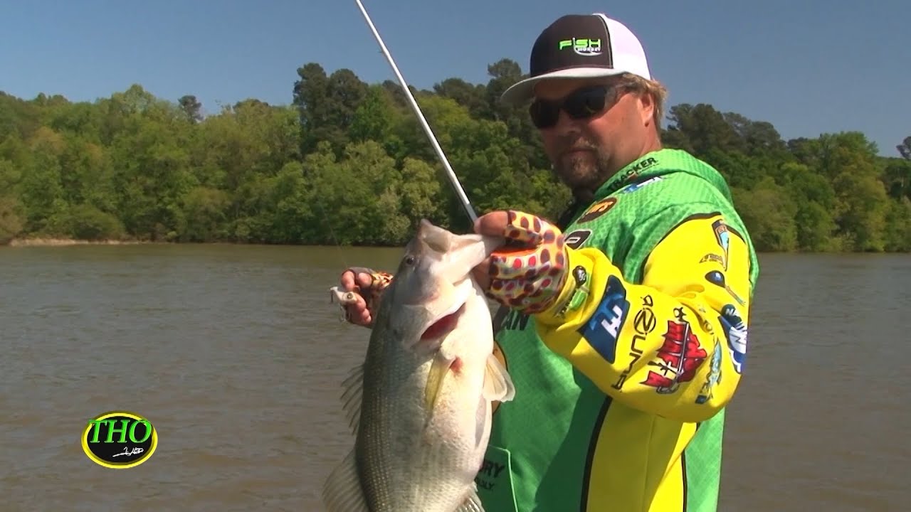 The Big Bass Bait for Grass Flats in the Spring...LIpless Crankbaits in Depth