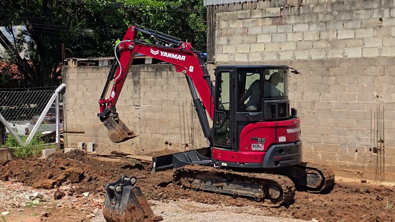 MINI ESCAVADEIRA YANMAR VIO 55
