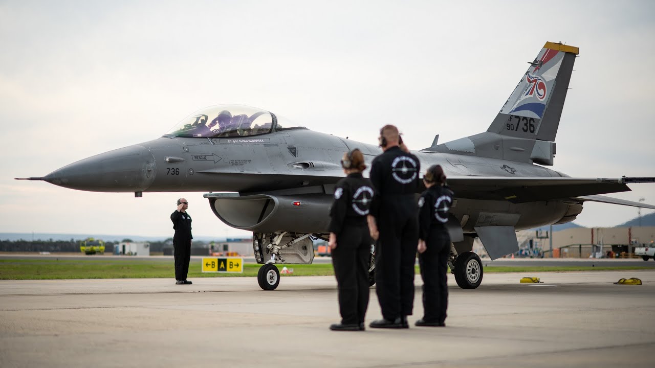 PACAF F-16 Demonstration Team at Avalon Airshow 2025