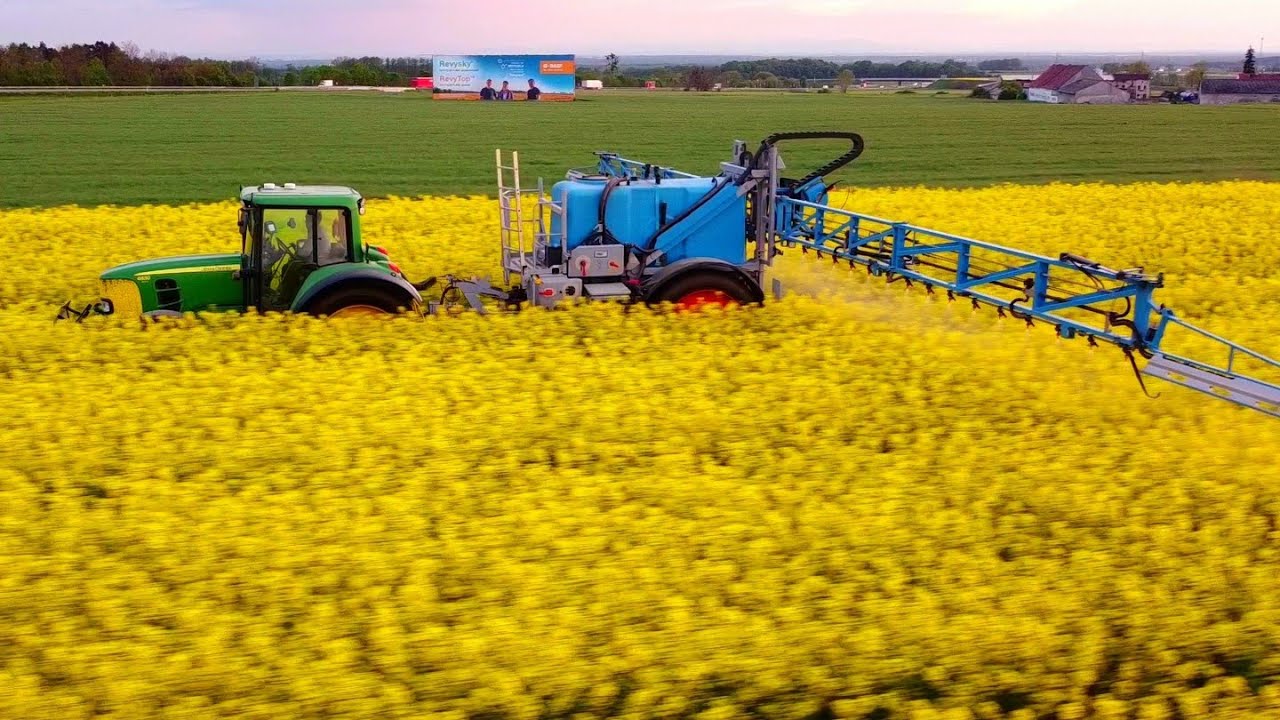 John Deere  6830 Premium & Lemken Albatros 10400 - BASF SE chemistry