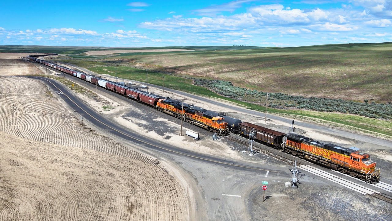 BNSF's Busy and Beautiful Eastern Washington Mainline: The Lakeside Subdivision