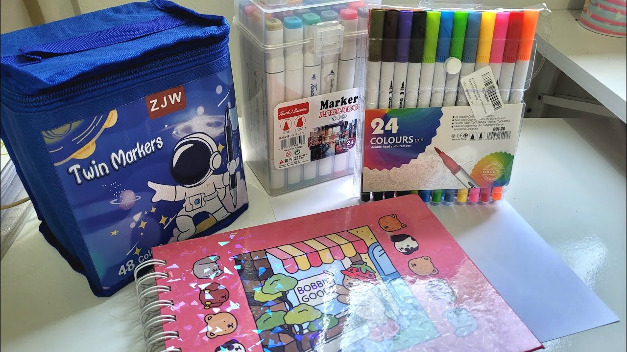 EM ALTA- Marcadores e livro Bobbie Goods