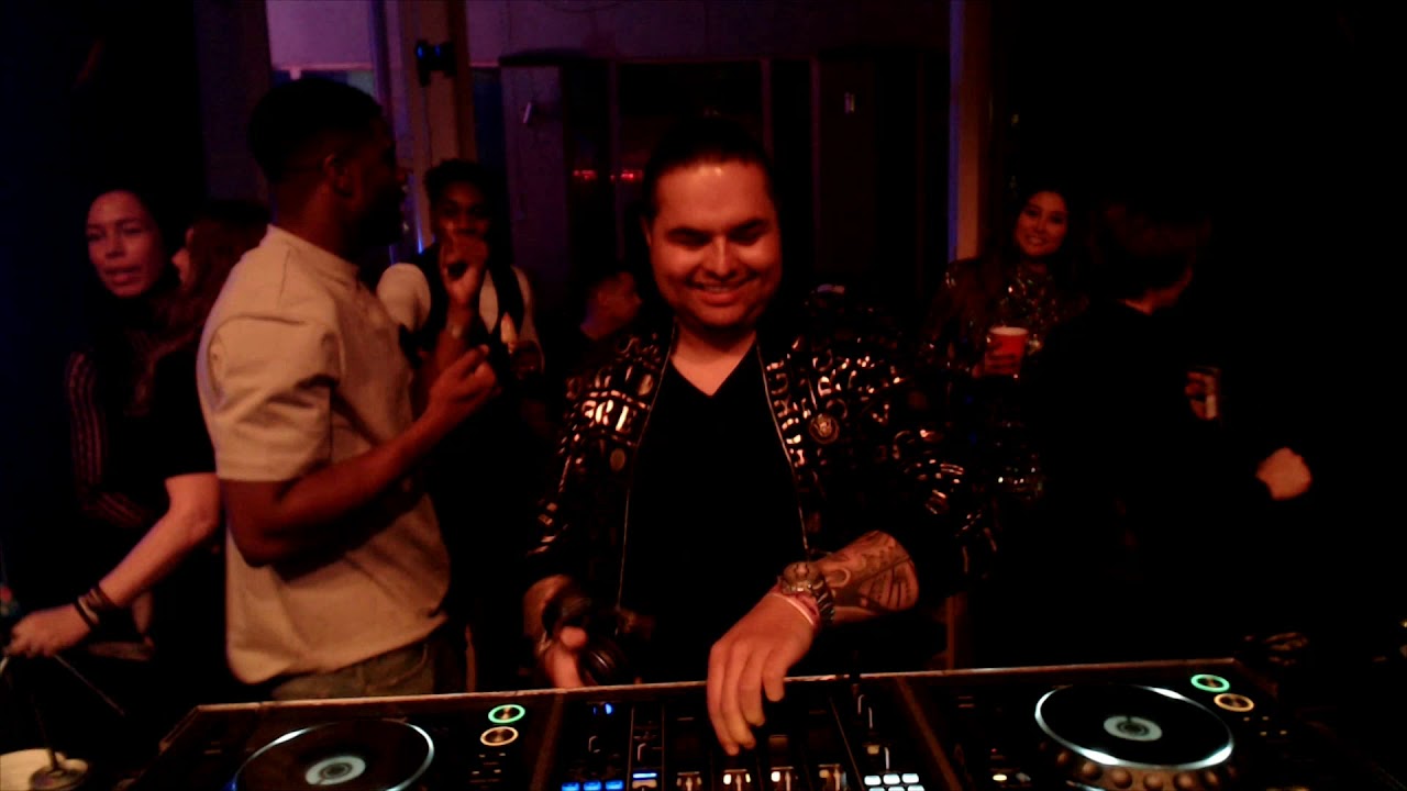 RUBEN VITALIS LIVE @ DE WINKEL VAN SINKEL